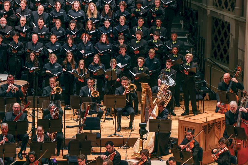 May Festival Youth Chorus and Cincinnati Boychoir singing with the May Festival Chorus in the world premiere performance of  James Lee III’s Breaths of Universal Longings at the 2023 May Festival. (Credit: Mark Lyons)