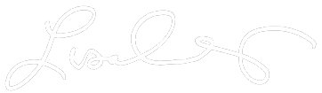 Lisa Chase signature
